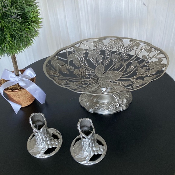 Pair Seagull pewter Canada 1989 candlestick  holders! Grapes and Grapevines - Picture 3 of 11